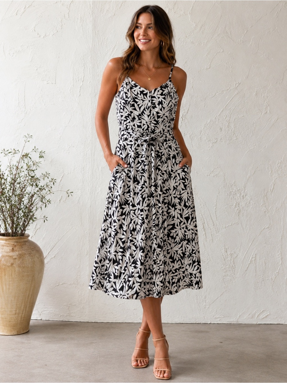 41 Hawthorn Black & White Floral Tie-Waist Midi Dress